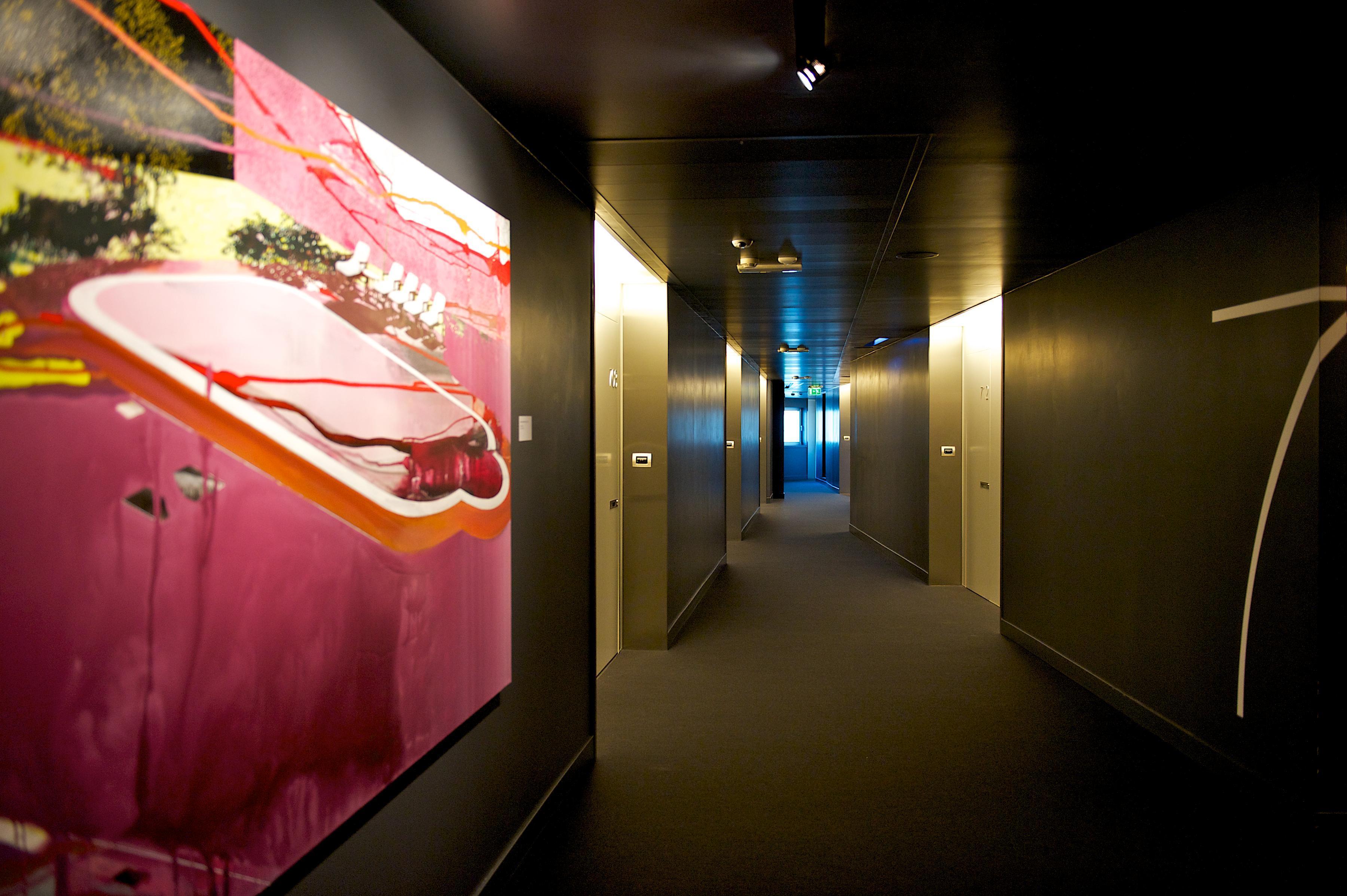 Mercure Nerocubo Rovereto Interno foto