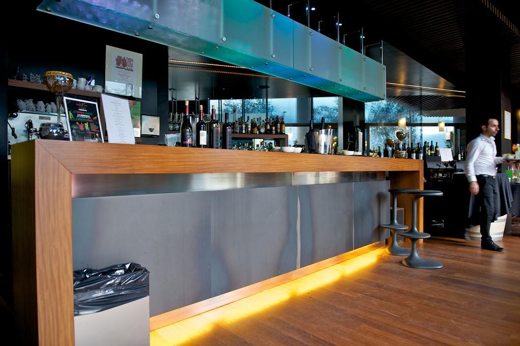 Mercure Nerocubo Rovereto Esterno foto