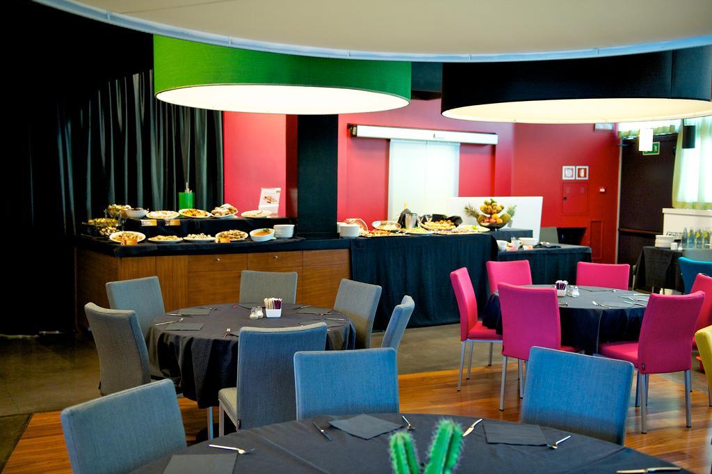 Mercure Nerocubo Rovereto Esterno foto