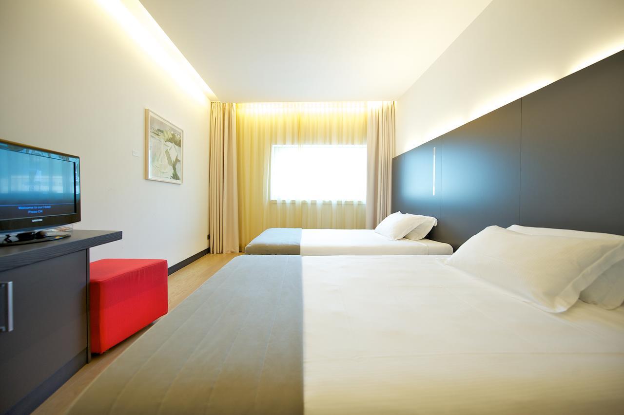 Mercure Nerocubo Rovereto Esterno foto
